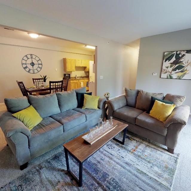 Somerset Park Apartments | Bath, MI | Residents